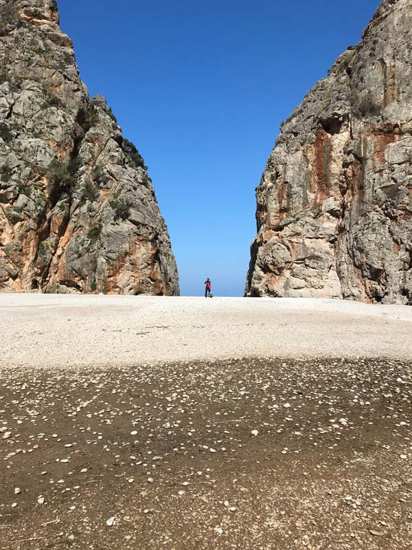 La spiaggia di Sa Calobra sull'isola di Maiorca